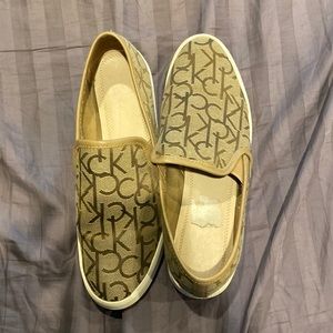 Calvin Klein flat shoes